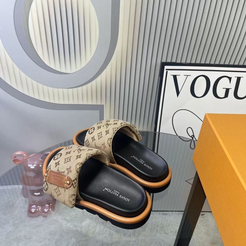 Louis Vuitton Slippers